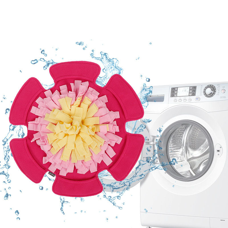 Flower-Shaped Dog Snuffle Mat — Interactive Foraging Enrichment